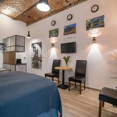 Rose - Apartamenty Kleparskie-3